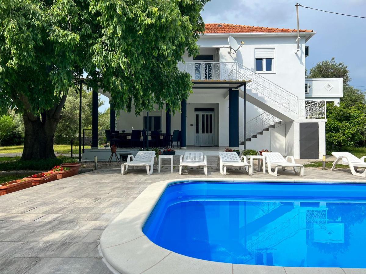 Apartments Mia Bibinje Exterior foto
